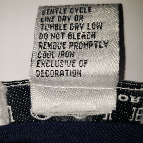 Josie By Natori Sleeveless Navy Blue Top Blouse Embroirdered Floral Size Medium - Picture 4 of 5